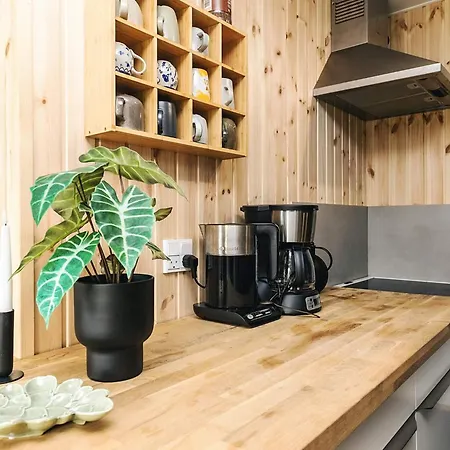 7 Person In * Hadsund